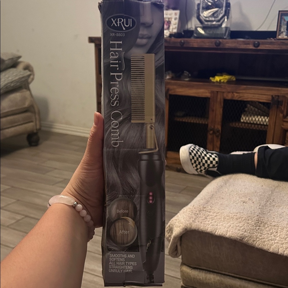 Gold Hair Press Comb